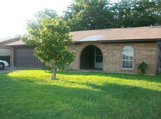 1226 Crescent St, Denton, TX 76201