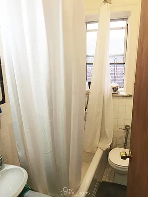 Rented by City Connections Realty | media 13