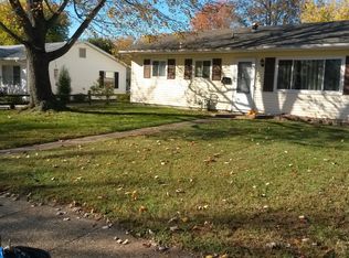 615 Hanover Rd, Evansville, IN 47710