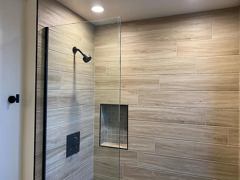 810 Devon Ct #810 — Photo 7