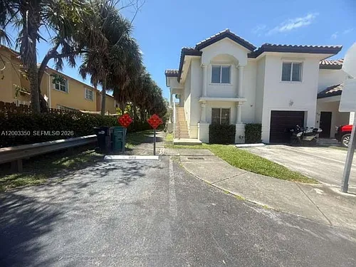 8802 NW 109th Ct Photo 1