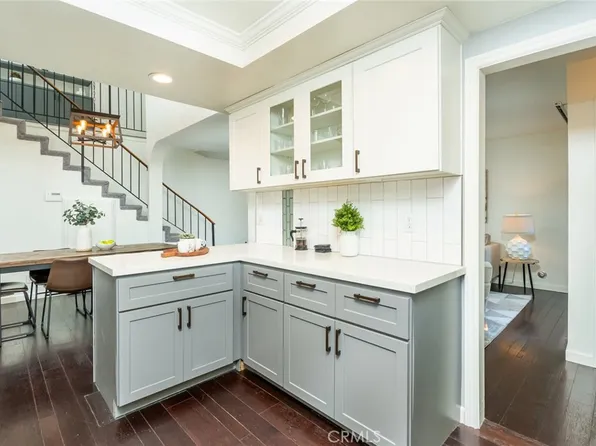 12421 Ramona Ave, Hawthorne, CA 90250