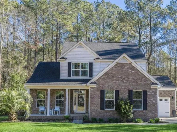 2001 Tacoma Cir, Ridgeville, SC 29472