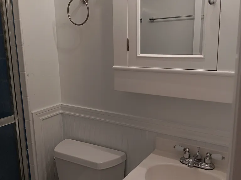 10819 Bucknell Dr — Photo 22
