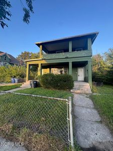 2142 Maplewood Ave, Toledo, OH, 43620