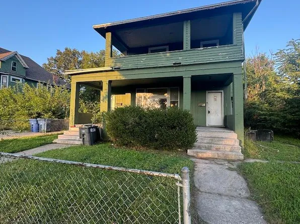 2142 Maplewood Ave, Toledo, OH 43620