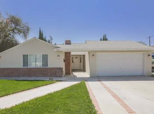 17552 Cantara St, Northridge, CA 91325