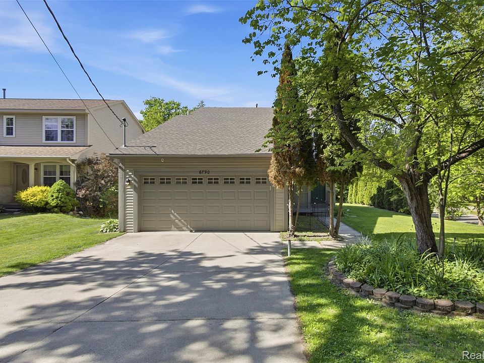 1st image of 6790 Edwood Ave