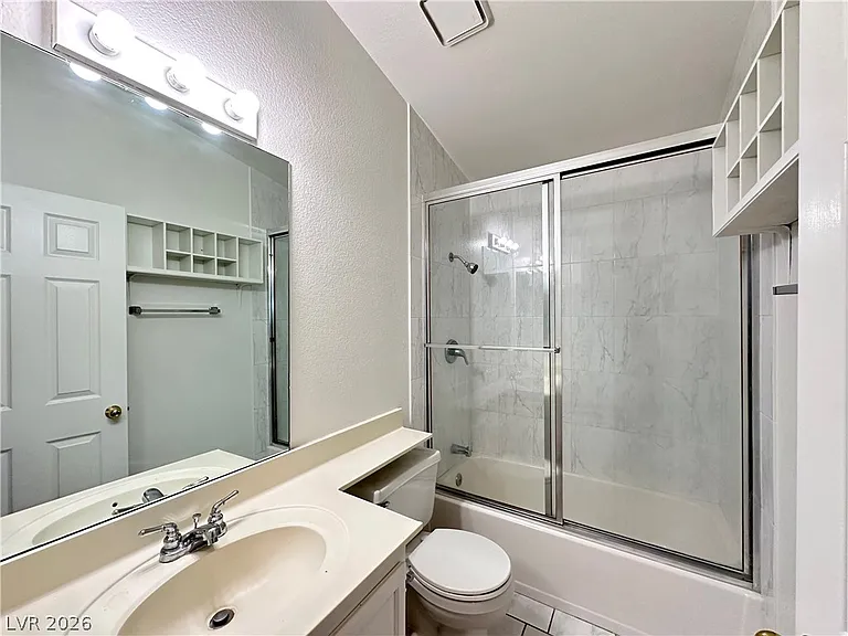 1800 Edmond St #227 — Photo 11