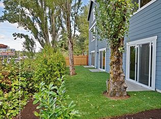 14023 35th Ave NE #D, Seattle, WA 98125