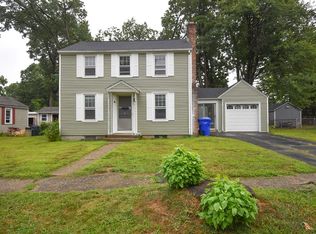 57 Bessemer St, Springfield, MA 01104