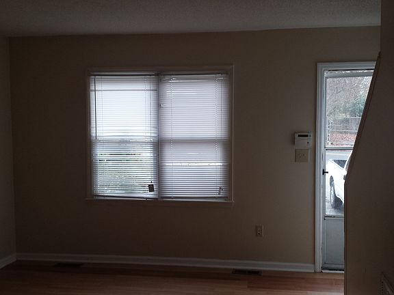 3rd image of 804 Park Ave