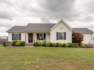 1622 Robert Rd, Columbia, TN 38401