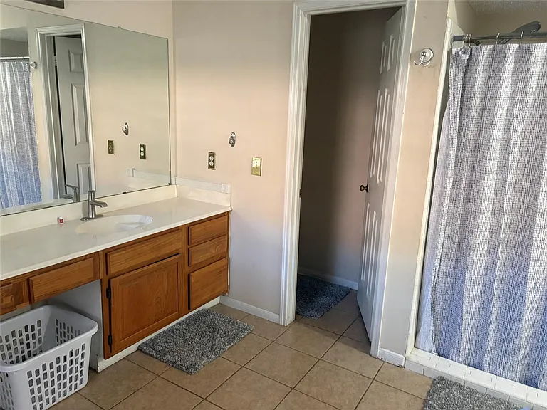 2319 Mill Creek Dr — Photo 18