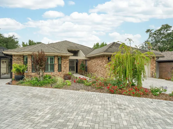 1886 Demetree Dr, Winter Park, FL 32789