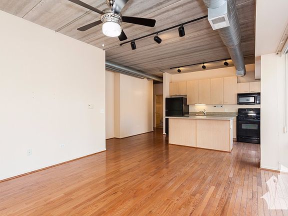 4th image of 1431 S Michigan Ave #205