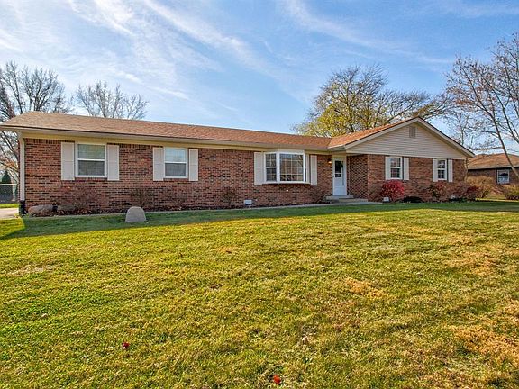 3rd image of 5787 Cherry Blossom Dr