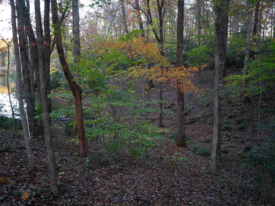 2nd image of 130 Quitman Point