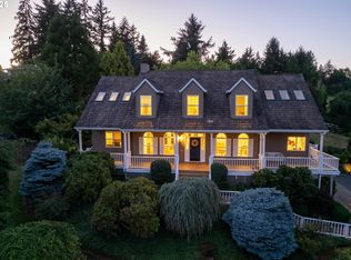 1221 SW Forest Meadows Way, Lake Oswego, OR 97034