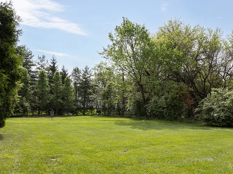4002 Harlem Rd — Photo 32