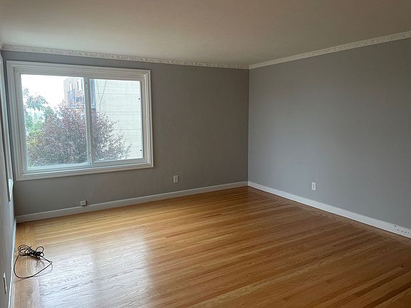3rd image of 2222 20th St