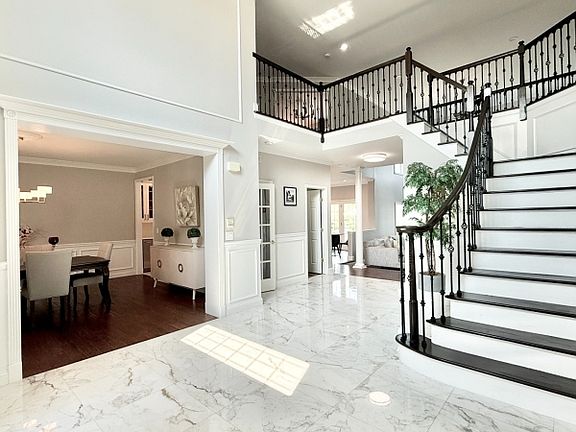 5th image of 12 Daisy Ct