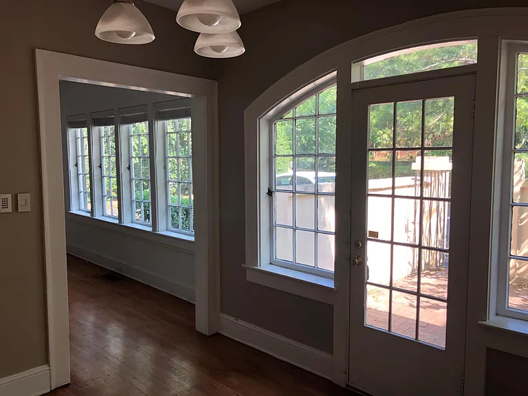 1400 Cornell Rd NE — Photo 8