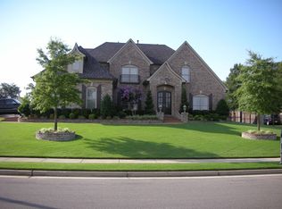 1139 S Indian Wells Dr, Collierville, TN 38017