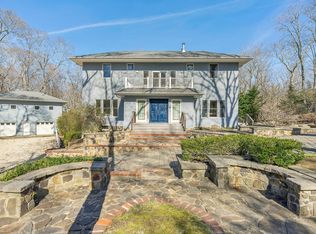 2 Bayview Ave, Shelter Island, NY 11964