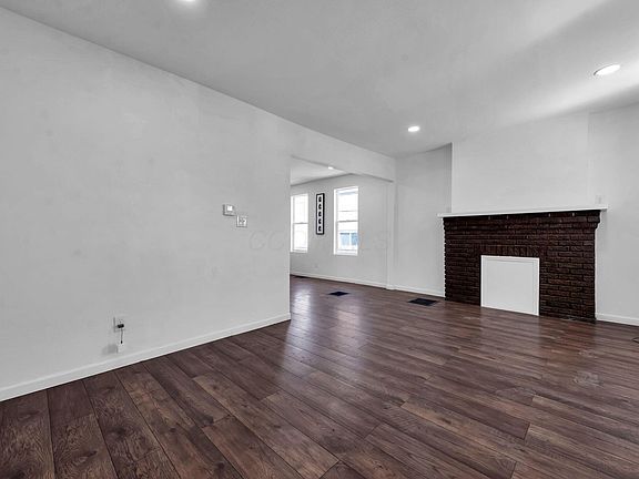 5th image of 577 S Harris Ave