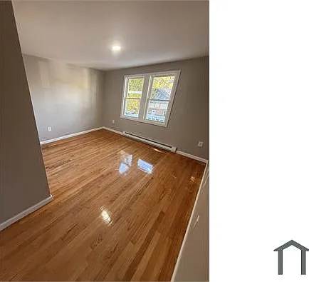 122 Main St #14 — Photo 2