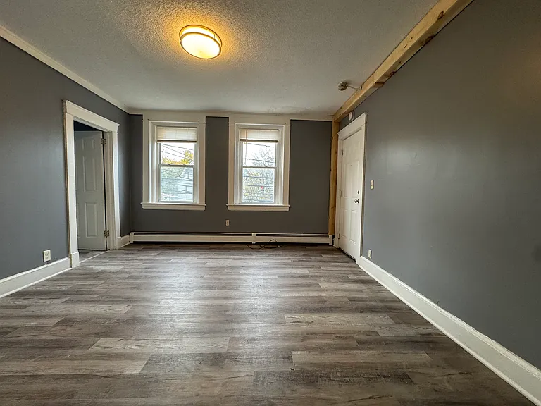 57 Whiting St #5A — Photo 3