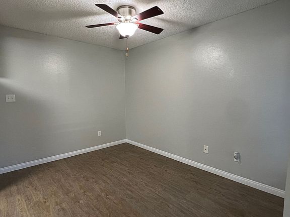 3rd image of 5051 Ming Ave APT 68