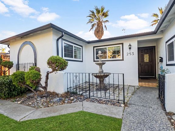 3rd image of 253 Spring Valley Ln