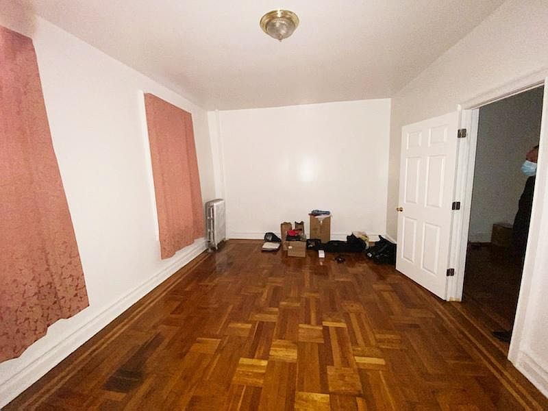 2nd image of 1727 Seddon St Basement 1