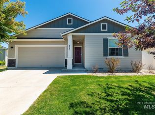 870 S Stibnite Pl, Kuna, ID 83634