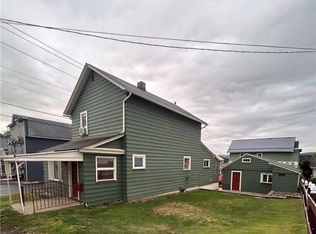 44 Gilfillan St, Franklin, PA 16323