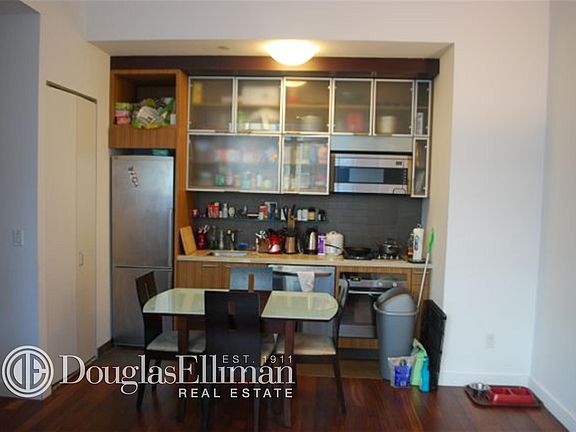 2nd image of 620 W 42nd St APT 5J