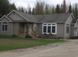 17964 S Deer Run Rd, Kinross, MI 49752