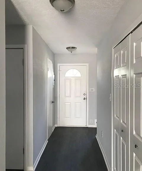 11141 Essex Ridge Ct — Photo 18