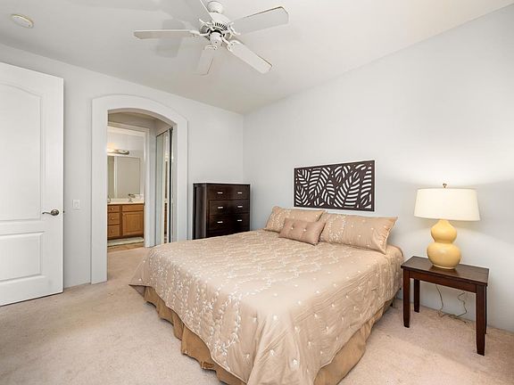 3rd image of 75-5919 Alii Dr APT H2
