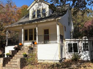 1654 River Rd, Faber, VA 22938