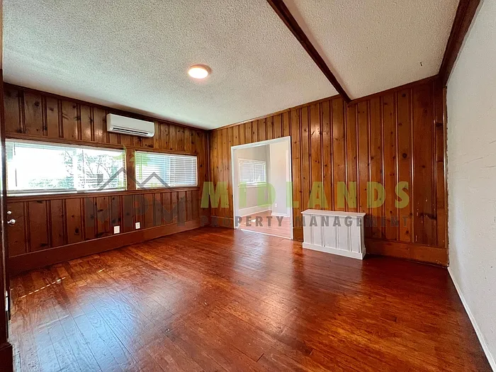 2326 Stark St #B — Photo 25