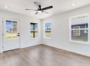 144 Racca Rd, Youngsville, LA 70592