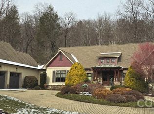 2554 Deep Gap Farm Rd #163 & 164, Mill Spring, NC 28756