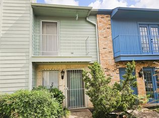 6111 Beverly Hill St #38, Houston, TX 77057