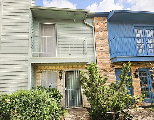 6111 Beverly Hill St #38 Photo 1
