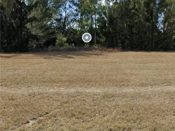 3822 NE 23rd Ave, Cape Coral, FL 33909