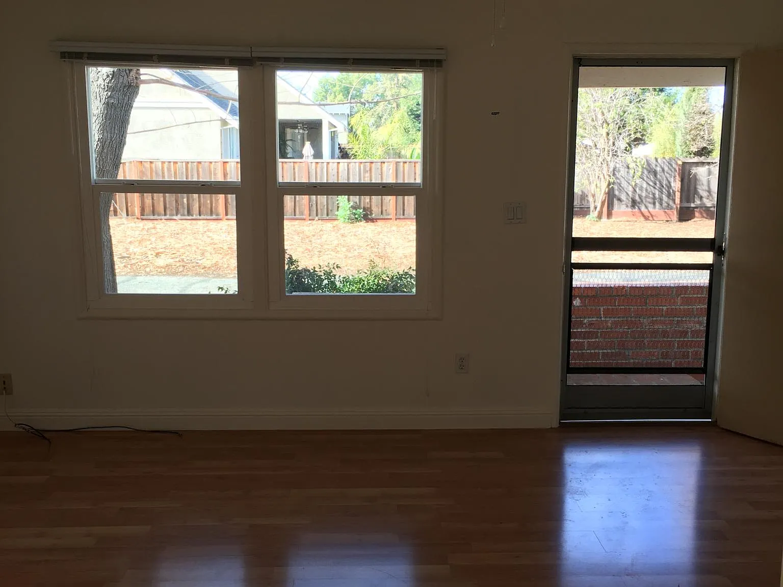 1 bed, 1000 sqft, $2,100 — Photo 3