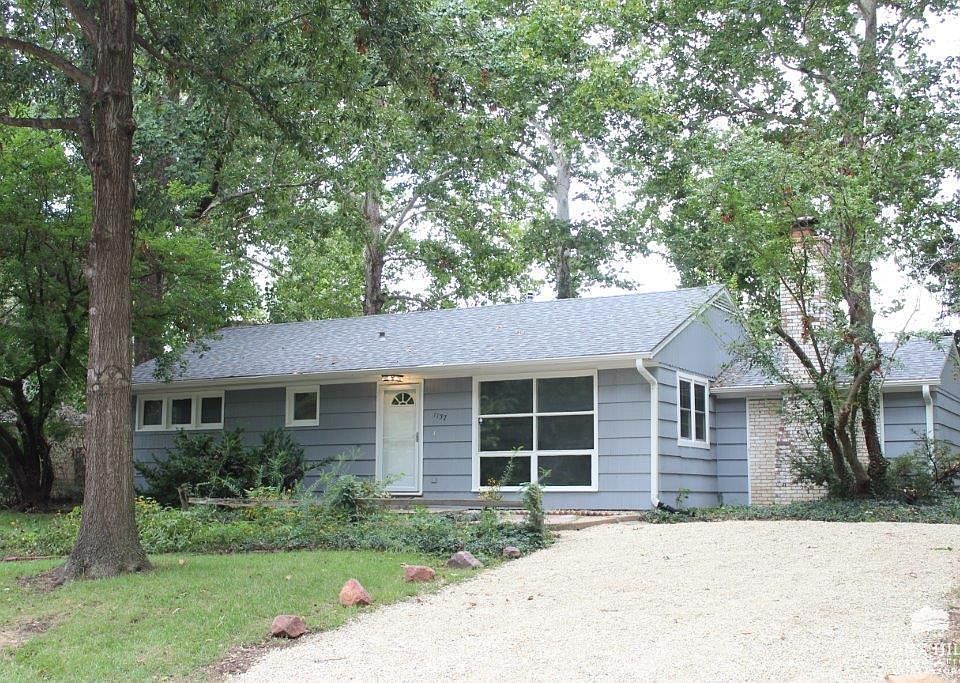 1st image of 1137 Meadowbrook Ln